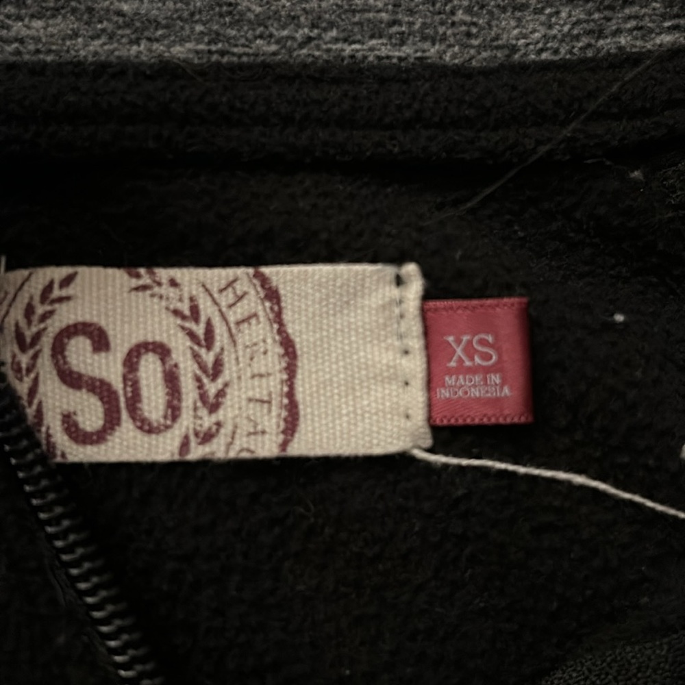 Fleece pullovers - Picture 5 of 5
